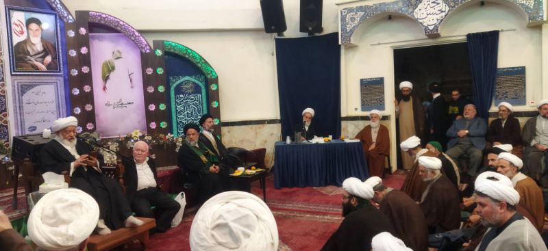 کم کاری مبلغان دینی موجب شده تا برخی از بچه های ایرانی بگویند &laquo;من مسیحی هستم&raquo;/ کارهای بزرگی در حوزه تدوین مکتب اقتصاد اسلامی انجام گرفته است