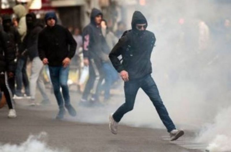 نگرانی ها از شنبه سیاه در فرانسه