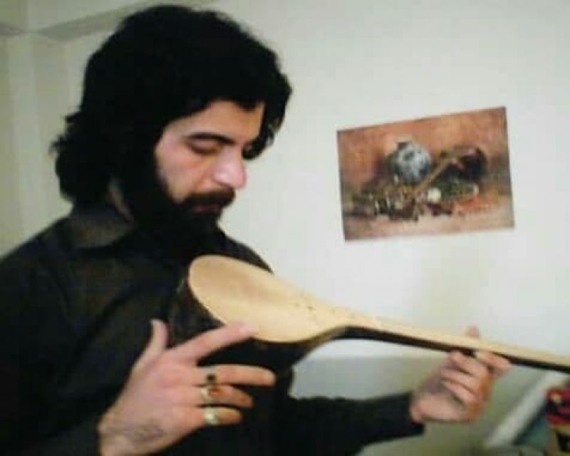 ساز طهرانی حاصل سالها تجربه است/ تازه واردان با ساز بی کیفیت ، هنر پیشکسوتان را زیر سوال می برند
