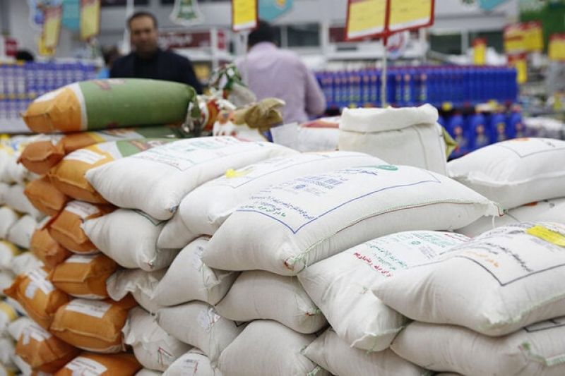   توزیع ۲۰ هزار تن برنج و شکر در دهه نخست محرّم/  توزیع کالاهای اساسی بین هیئت‌ها تا پایان ماه صفر ادامه دارد