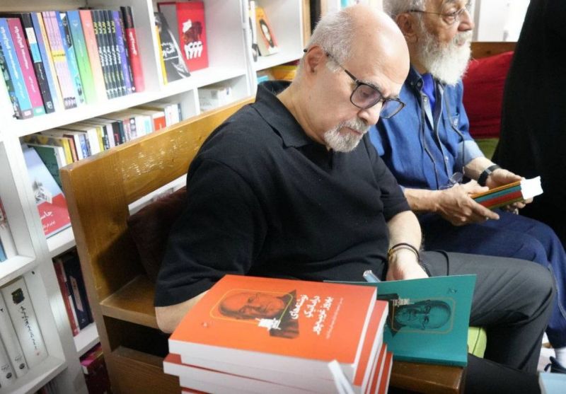  از صحنه تا تماشاگر؛ روایت چند دهه مخاطب&zwnj;سازی بهروز غریب&zwnj;پور