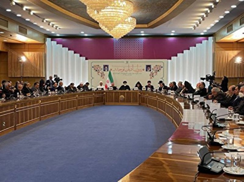 انقلاب اسلامی و دستاورد&zwnj;های آن متعلق به همه ایرانیان از هر قوم و مذهبی است 