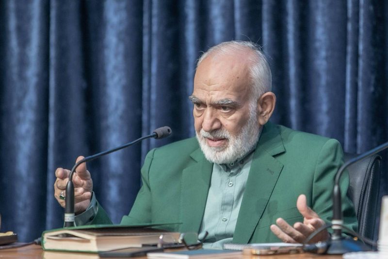 هشدار دکتر حسین غفاری؛ استاد دانشگاه تهران: اعتیاد عزم انسان را نابود می&zwnj;کند