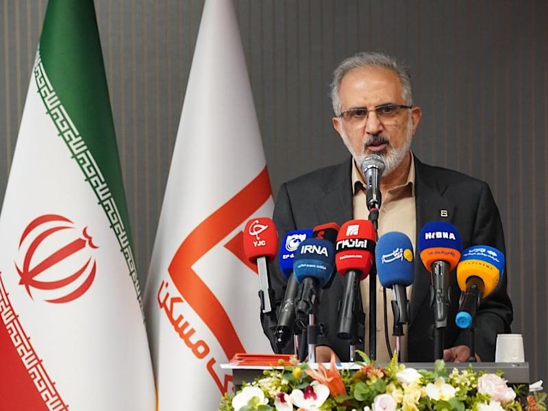 اقدامات بانک مسکن؛ تجلی مسئولیت اجتماعی و گره&zwnj;گشایی از امور مردم / دکتر خورسندیان: بخشی از منابع قرض&zwnj;الحسنه به مناطق جنگ&zwnj;زده و محروم تخصیص می&zwnj;یابد