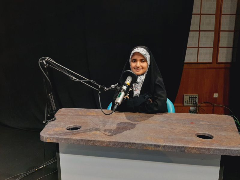 دختر ۸ ساله طلایی شطرنج ایران در کانال رادیویی ورزش بانوان