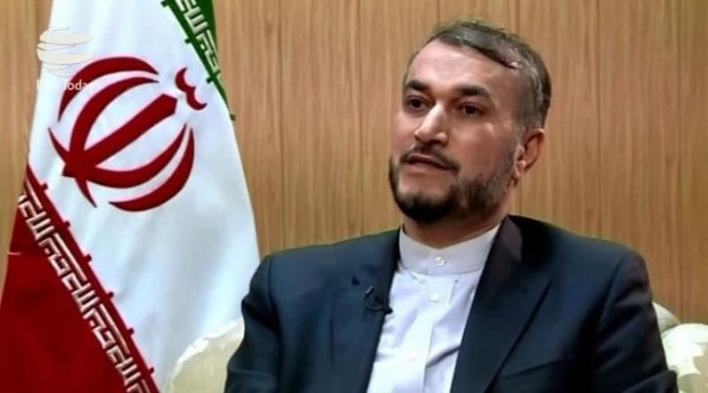 وزیر امور خارجه به تهران بازگشت