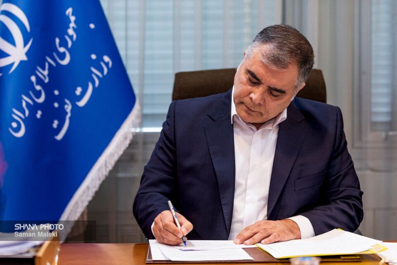 هفته دولت؛ تجلیل از جهاد بی&zwnj;وقفه کارکنان صنعت نفت در مسیر تأمین انرژی کشور