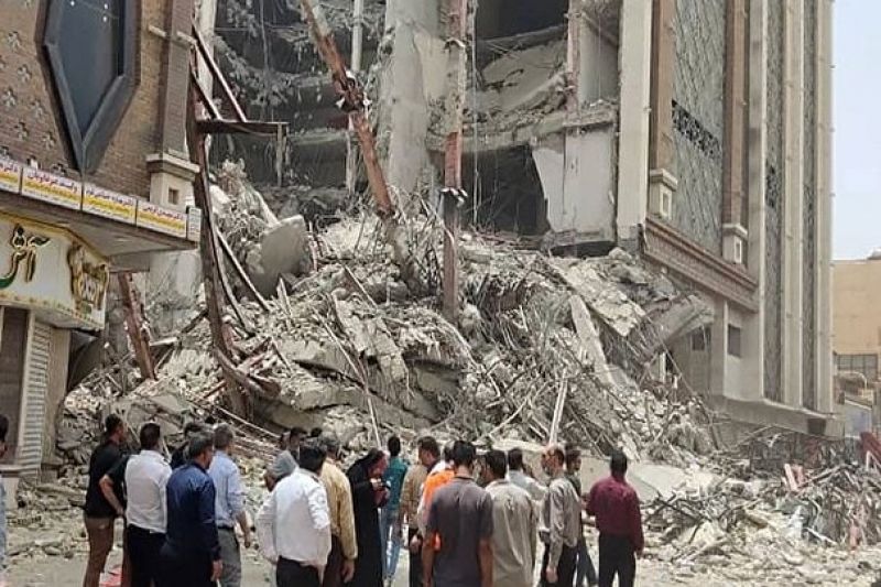 جان باختن و مصدوم شدن ۴۱ نفر در حادثه برج متروپل آبادان 