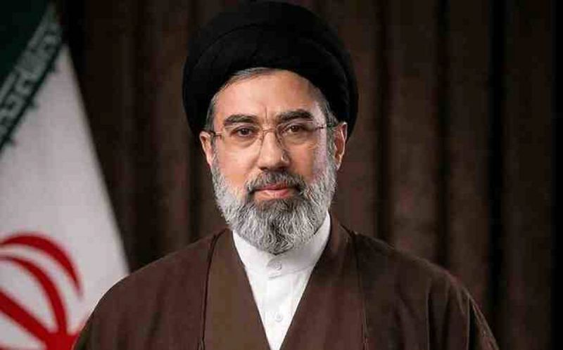 بیعت مدیرعامل، کارکنان و نیروهای جهادی همکار بنیاد برکت با آیت الله سید مجتبی حسینی خامنه&zwnj;ای (مدظله&zwnj;العالی)