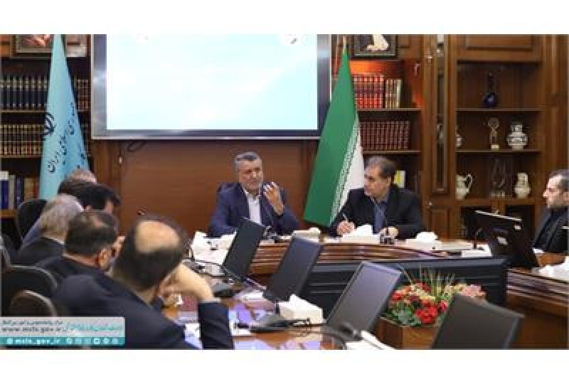 کارگران موتور پیشران اقتصاد کشور در رشد تولید و مهار تورّم&zwnj;اند 
