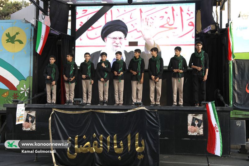 چهار تماشاخانه سیار کانون میزبان کودکان و نوجوانان در مراسم تشییع امام قائد