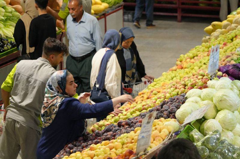 تعطیلی تمامی میادین و بازارهای میوه و تره&zwnj;بار در روز اربعین
