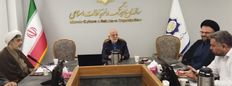 تهیه بانک جامع اطلاعات در عرصه بین الملل/ امام شهید پرچمدار کار تبلیغی در عرصه بین الملل هستند