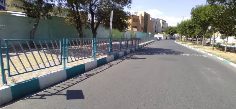 افزایش زیبایی بصری خیابان شهید زلفی منطقه 19 با رنگ ‌آمیزی جداره‌ها و المان های شهری