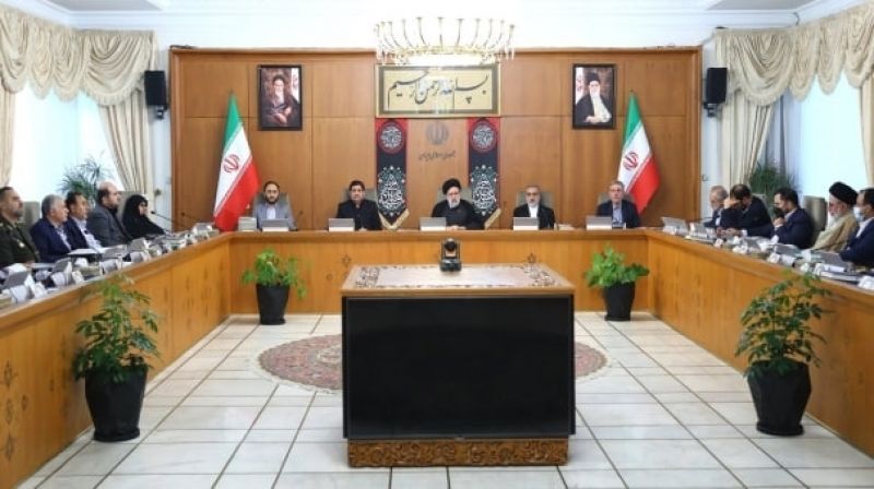 دستور رئیس جمهور برای تسهیل تشرف مردم به مشهد 