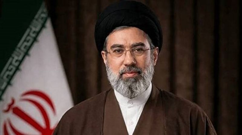  آیت&zwnj;الله سیدمجتبی خامنه&zwnj;ای سومین رهبر نظام اسلامی ایران شد