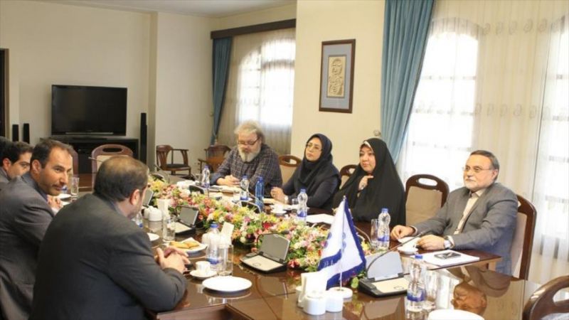 بازدید مقامات عالی رتبه کشورهای عضو اکو از موزه انقلاب اسلامی
