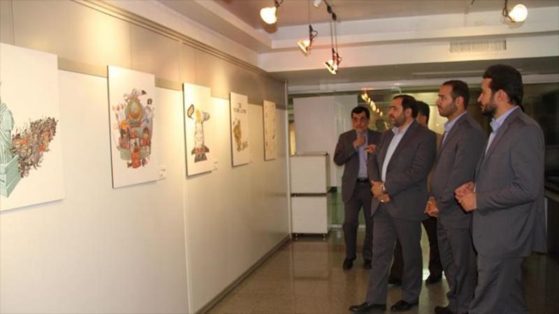 بازدید دکتر علی اصغر جعفری از نمایشگاه «دونالد سلمان» 