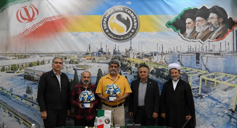 روایت مردانی که اسارت را به حماسه تبدیل کردند؛ تجلیل از آزادگان پالایشگاه نفت سپاهان