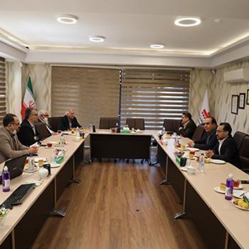 شهردار اصفهان از شرکت به پرداخت ملت بازدید 