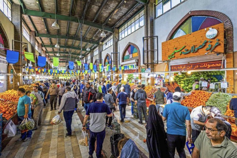  عرضه اقلام مصرفی هیات&zwnj;های مذهبی در ایام اربعین از طریق میادین و بازارهای میوه و تره&zwnj;بار/ کالاهای اساسی به اندازه کافی در میادین و بازارهای میوه و تره&zwnj;بار وجود دارد