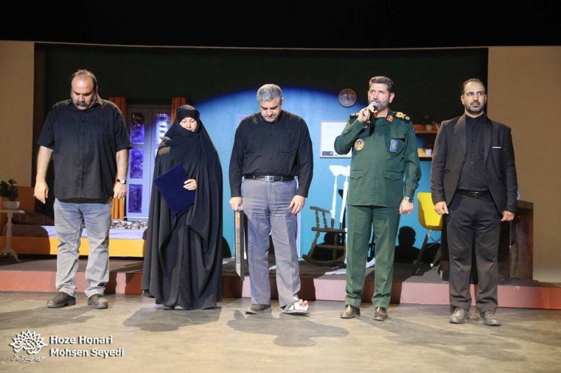  افتتاح &laquo;نقطه عطف صفر چهار&raquo; با روایت مادر شهید نرگس حاجی&zwnj;ملاحیدر