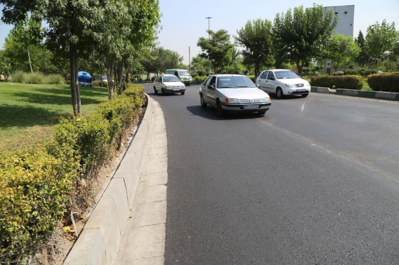 اجرای روان سازی ترافیکی پل بسیج توسط معاونت حمل و نقل ترافیک منطقه 15
