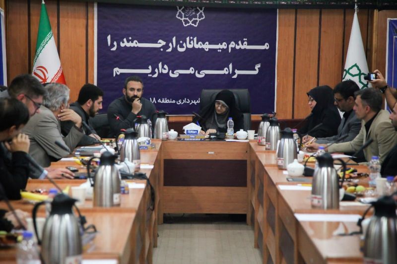 بازدید ۷ ساعته رئیس کمیسیون فرهنگی و اجتماعی شورای اسلامی شهر تهران از  منطقه ۱۸