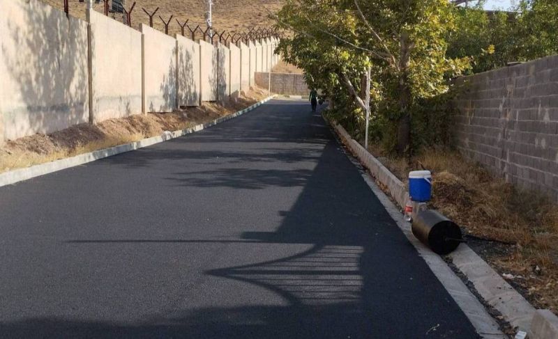 نوسازی بیش از ۷ هزار مترمربع  آسفالت در بوستان جنگلی سرخه&zwnj;حصار