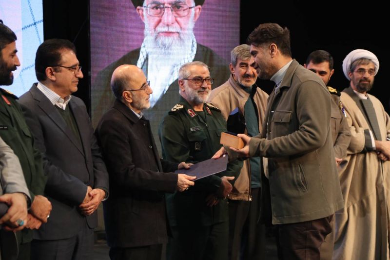 معرفی برگزیدگان کنگره بینالمللی شعر شهدای اصناف و بازار