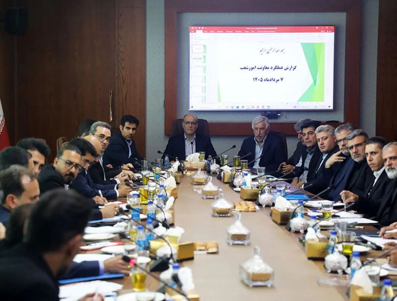 ملل را کارکنانش احیا کردند؛ هدف ما تبدیل شدن به بانک اول خصوصی کشور است