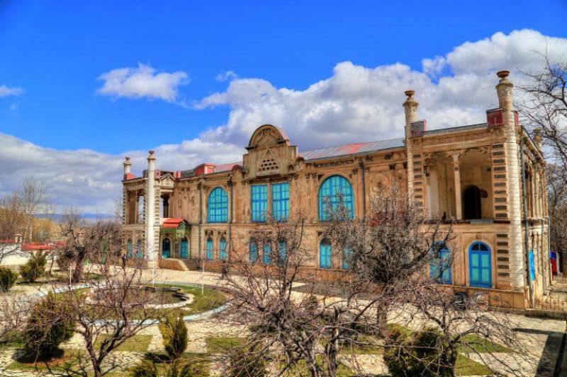  بنای تاریخی کاخ موزه باغچه جوق ماکو پذیرای گردشگران